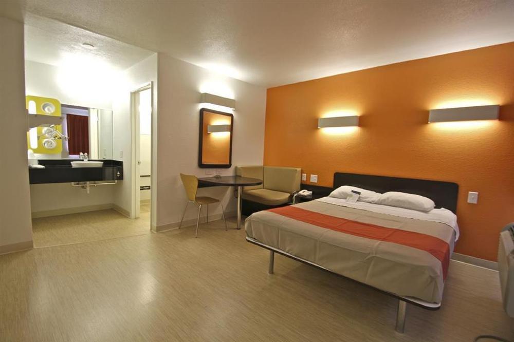 Motel 6-Laredo, TX - South Quarto foto